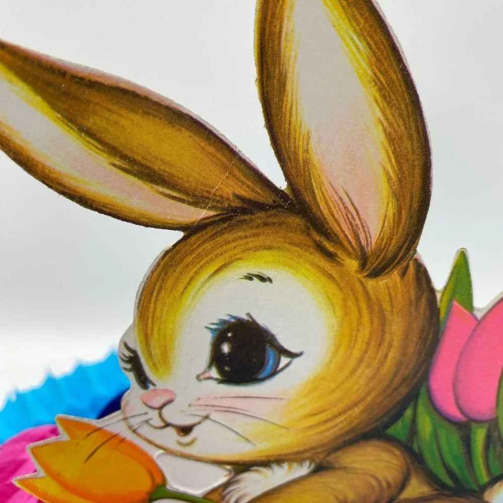 Vintage Beistle Bunny Nest honeycomb art tissue table center piece Easter‎